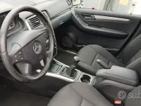 Usata Mercedes B180 2010 Nero Monovolume