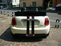 Usata Mini Cooper Cabriolet Hype 136 CV (100 kW) 2016 Bianco Cabrio