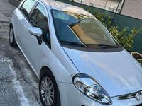 Usata Fiat Punto Evo Dynamic 95 CV (69 kW) 2011 Bianco Utilitaria