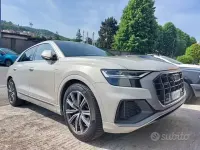 Usata Audi Q8 Sport 231 CV (169 kW) 2022 Beige SUV