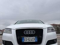 Usata Audi A3 Sportback Ambiente 90 CV (66 kW) 2010 Bianco Utilitaria