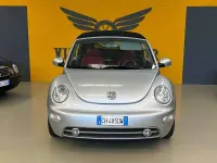 Usata VW New Beetle 116 CV (85 kW) 2003 Argento Utilitaria