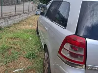 Usata Opel Zafira 110 CV (80 kW) 2012 Grigio Monovolume
