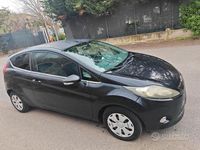 Usata Ford Fiesta 68 CV (50 kW) 2009 Nero Utilitaria
