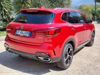 Usata MG HS Luxury 162 CV (119 kW) 2023 Rosso SUV