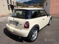 Usata Mini ONE 74 CV (54 kW) 2013 Bianco Utilitaria