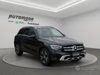 Usata Mercedes GLC200 Business 163 CV (119 kW) 2022 Nero SUV