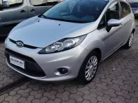 Gebraucht Ford Fiesta Titanium 82 PS (60 kW) 2011 Grau Limousine