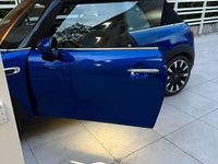 Usata Mini Cooper Cabriolet 136 CV (100 kW) 2019 Blu/azzurro Cabrio