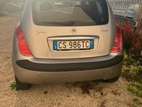 Usata Lancia Ypsilon 70 CV (51 kW) 2005 Grigio Utilitaria