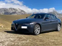 Usata Alfa Romeo Giulia Executive 160 CV (117 kW) 2019 Grigio Berlina