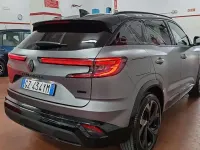 Usata Renault Austral Techno Esprit Alpine 199 CV (146 kW) 2025 Grigio SUV