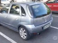 Usata Opel Corsa 69 CV (50 kW) 2006 Grigio Utilitaria