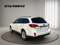 Usata Subaru Outback 150 CV (110 kW) 2014 Bianco Station wagon