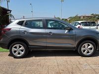 Usata Nissan Qashqai Acenta 116 CV (85 kW) 2020 Grigio SUV
