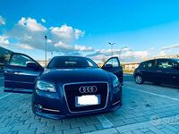 Usata Audi A3 140 CV (102 kW) 2013 Blu Berlina