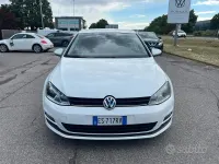 Usata VW Golf VII 105 CV (77 kW) 2013 Bianco Berlina