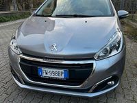 Usata Peugeot 208 Active 83 CV (61 kW) 2019 Grigio Utilitaria