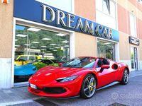 Usata Ferrari 296 830 CV (610 kW) 2023 Rosso Cabrio