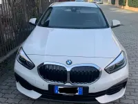 Usata BMW 118 Advantage 140 CV (102 kW) 2020 Bianco Utilitaria