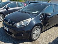 Usata Kia Rio EX 75 CV (55 kW) 2012 Nero Berlina