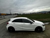Usata Mercedes A180 122 CV (89 kW) 2016 Bianco Berlina