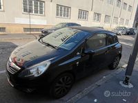 Usata Opel Corsa 80 CV (58 kW) 2010 Nero Berlina