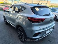 Usata MG ZS Luxury 106 CV (77 kW) 2024 Argento SUV