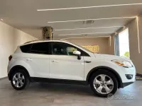 Usata Ford Kuga 163 CV (119 kW) 2012 Bianco SUV