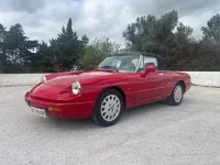Usata Alfa Romeo Spider 117 CV (86 kW) 1992 Rosso Cabrio
