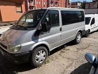 Usado Ford Transit 125 CV (91 kW) 2002 Gris Monovolumen