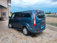 Usata Ford Tourneo Custom 136 CV (100 kW) 2022 Blu/azzurro Furgone