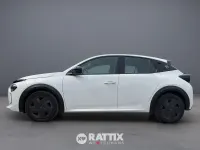 Usata Lancia Ypsilon 101 CV (74 kW) 2024 Bianco marmo Utilitaria