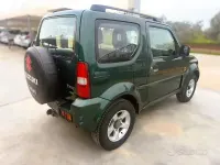 Second-hand Suzuki Jimny 86 CP (63 kW) 2007 Verde SUV