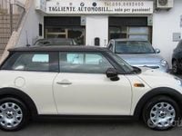 Usata Mini Cooper D 116 CV (85 kW) 2014 Beige Utilitaria