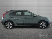Usata Kia Niro 93 CV (68 kW) 2025 Verde SUV