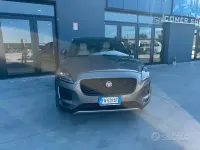 Usata Jaguar E-Pace 150 CV (110 kW) 2019 Grigio SUV