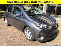 usata Toyota Yaris 1.0 5p. Neopatentati Euro6 Rosa'