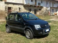Usata Fiat Panda 4x4 69 CV (50 kW) 2012 Nero Utilitaria