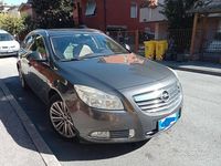 Usata Opel Insignia 170 CV (125 kW) 2011 Marrone Berlina