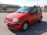 Usata Fiat Panda Dynamic 60 CV (44 kW) 2006 Rosso Utilitaria