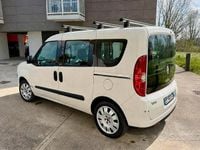 Usata Fiat Doblò 120 CV (88 kW) 2014 Bianco Monovolume