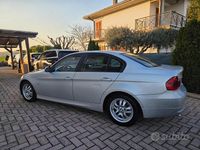 Usata BMW 318 122 CV (89 kW) 2006 Grigio Berlina