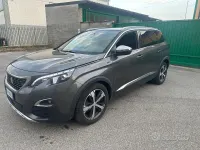 Usata Peugeot 5008 GT-line 177 CV (130 kW) 2019 Grigio SUV
