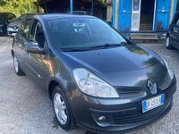 Usata Renault Clio II Luxe 75 CV (55 kW) 2007 Berlina