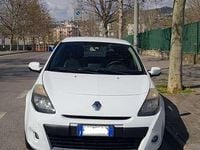 Usata Renault Clio II Dynamique 75 CV (55 kW) 2009 Berlina