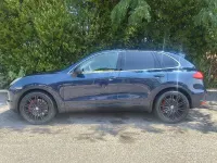 Usata Porsche Cayenne Turbo 500 CV (367 kW) 2011 Bluazzurro SUV