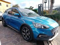 Usata Ford Focus Active 125 CV (91 kW) 2021 Blu/azzurro Berlina