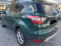 Usata Ford Kuga Titanium S 150 CV (110 kW) 2017 Verde SUV