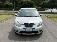 Usata Lancia Ypsilon 77 CV (56 kW) 2009 Argento Utilitaria